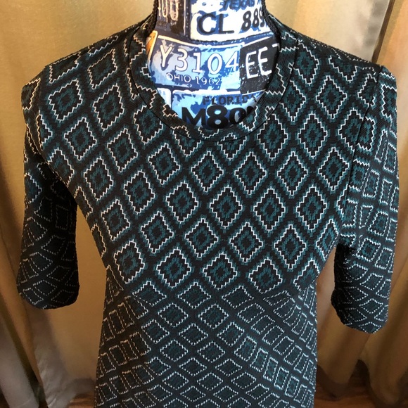 Zara 3/4 Sleeve Winter Collection Dress with Diamond Pattern - Picture 3 of 9